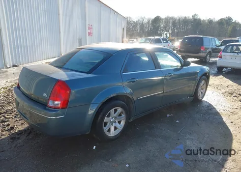 2006 Chrysler 300 Touring из США, поврежденный, VIN 2C3KA53G16H228416